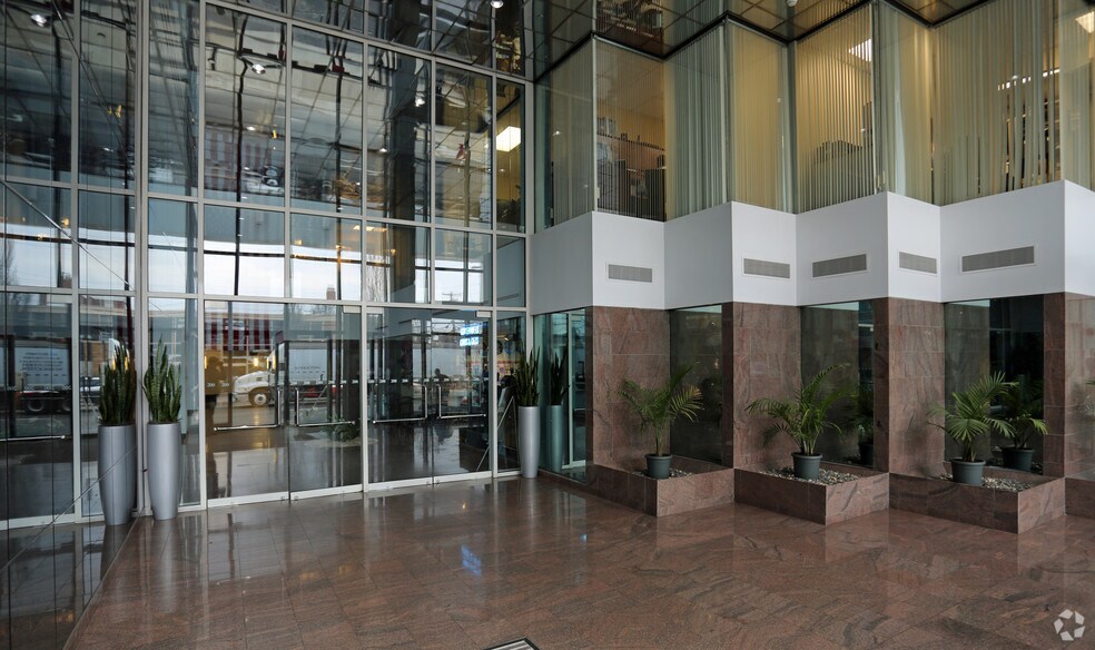 More Photos Of 200 Old Country Rd, Mineola Medical For Lease