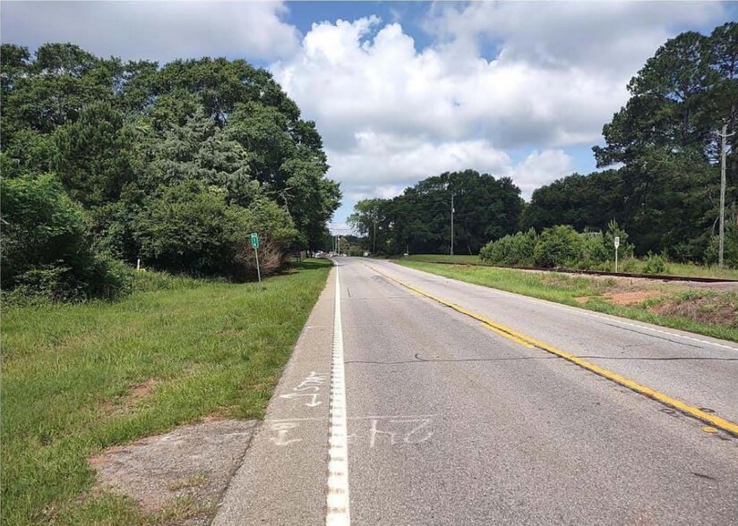 More Photos Of Barnesville Highway, The Rock Land For Sale