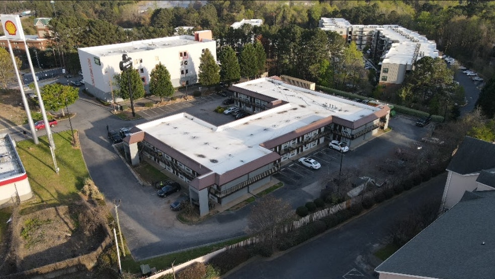 More Photos Of 2682 Windy Hill Rd, Marietta Hotel For Sale