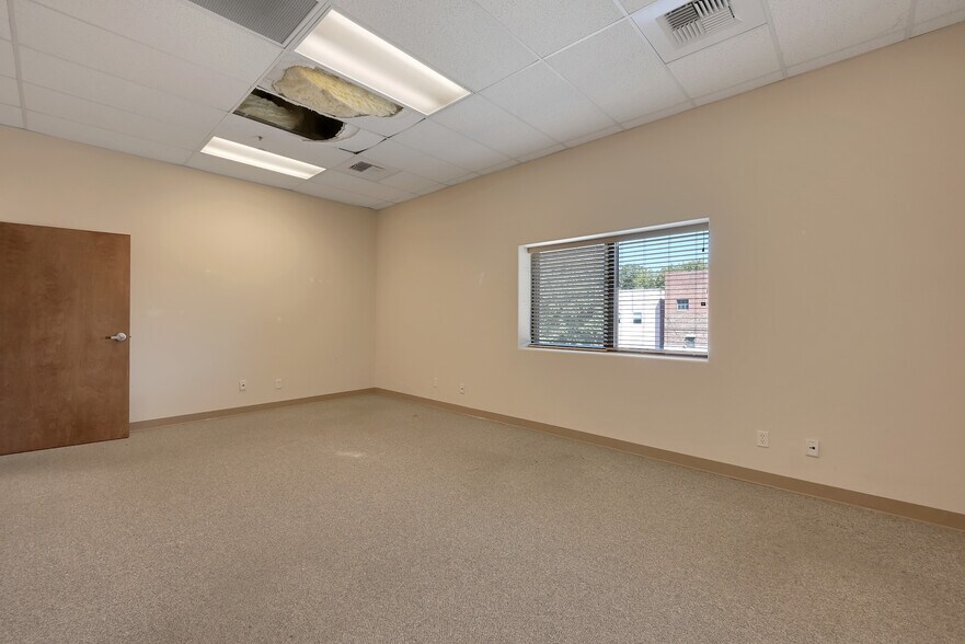 More Photos Of 103 D St, Marysville Office Residential For Sale