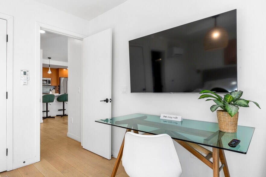 More Photos Of 208-210 Capitola Ave, Capitola Storefront Retail Residential For Sale