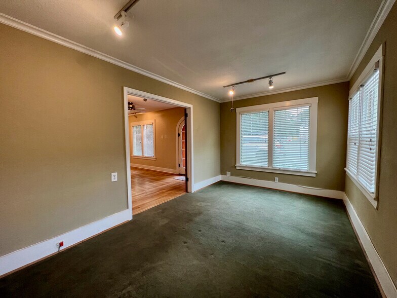 More Photos Of 2745 Porter St, Soquel Medical For Sale