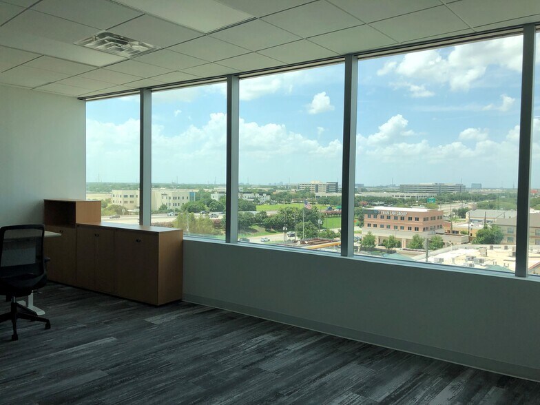 More Photos Of 9999 Bellaire Blvd, Houston Medical For Sale