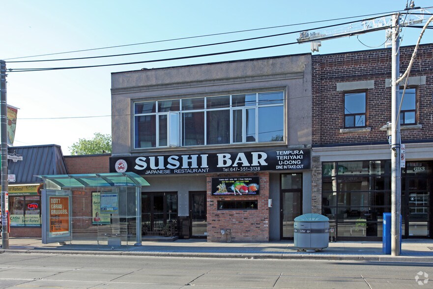 More Photos Of 701 Queen St E, Toronto Storefront For Sale