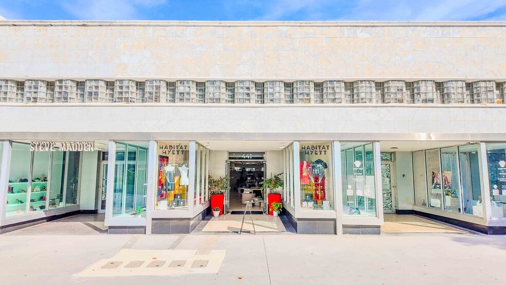 More Photos Of 433-445 Lincoln Rd, Miami, Miami Beach Storefront For Lease
