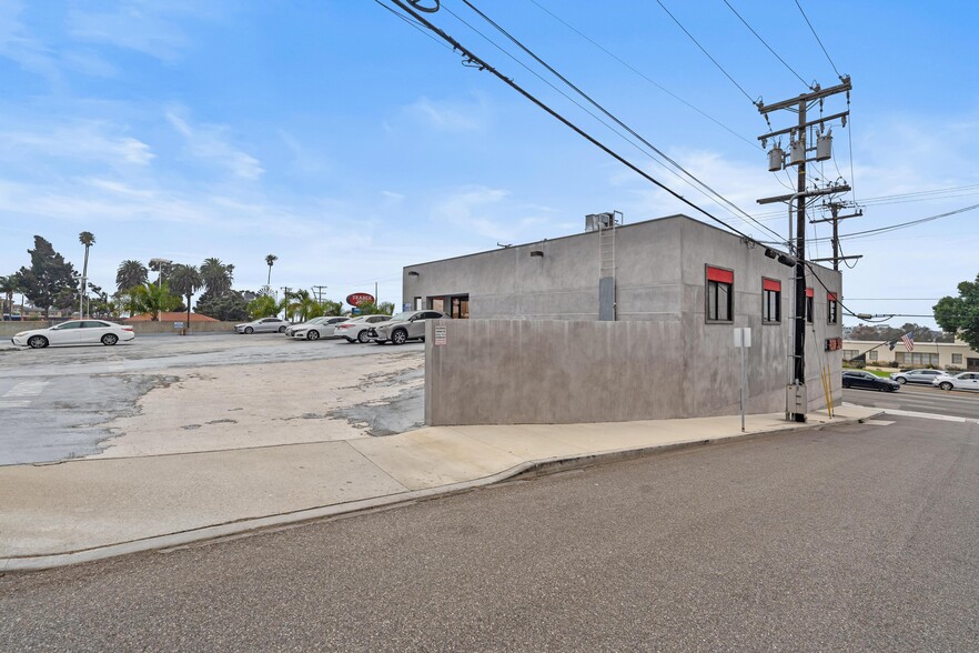 More Photos Of 1200 Pacific Coast Hwy, Hermosa Beach Unknown For Lease