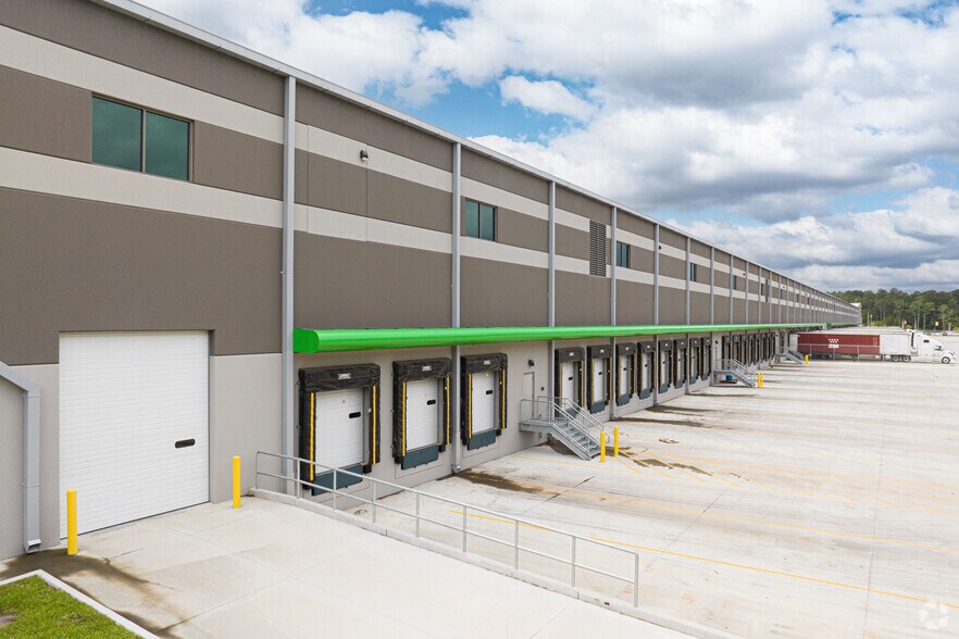 More Photos Of 4601 McCall Rd, Rincon Unknown For Lease