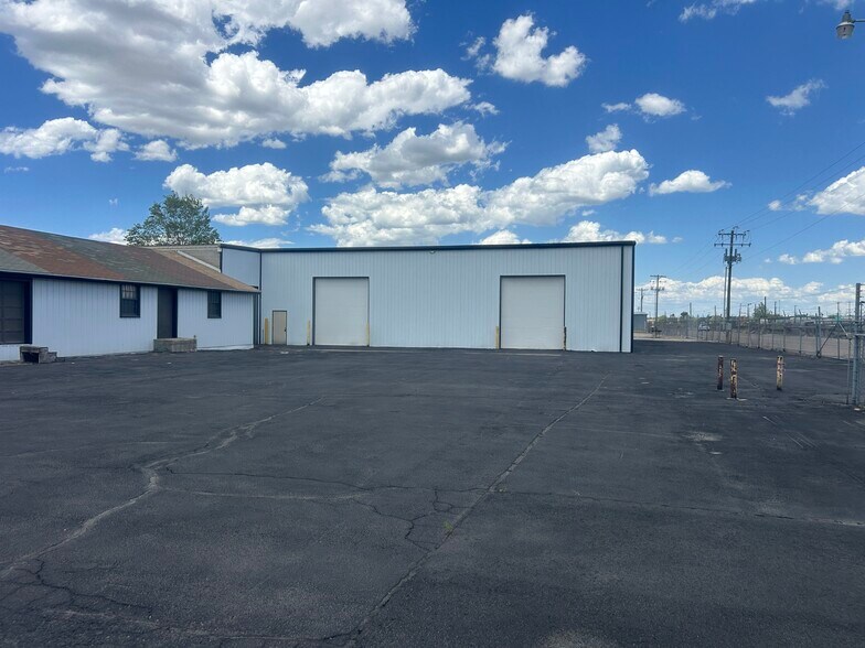 More Photos Of 1921 N Harrison Ave, Pocatello Flex For Sale