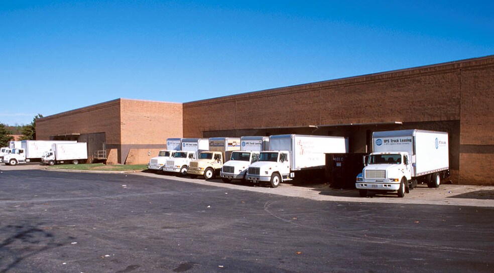 More Photos Of 3000 Pacific Dr, Norcross Warehouse For Lease