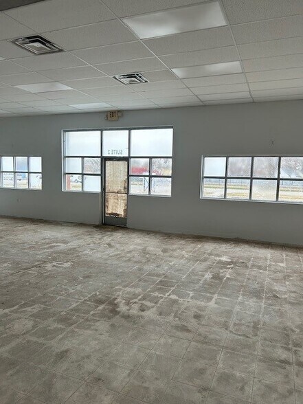 More Photos Of 2300 S Schaefer Hwy, Detroit Storefront For Sale