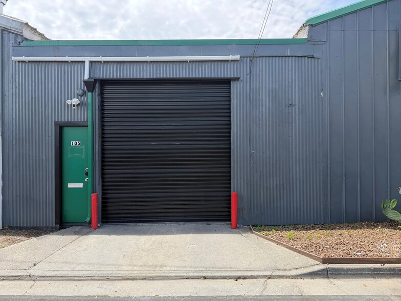 More Photos Of 105 Market St, San Rafael Service For Lease