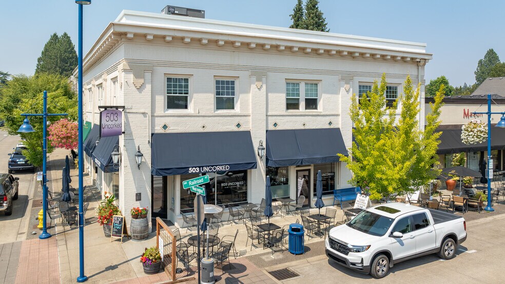 More Photos Of 16079 SW Railroad St, Sherwood Office For Sale