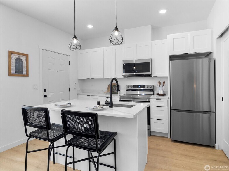 More Photos Of 7519 Grange St W, Lakewood Apartments For Sale