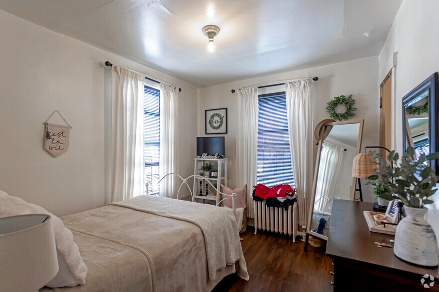 More Photos Of 160 Palisade Ave, Yonkers Apartments For Sale