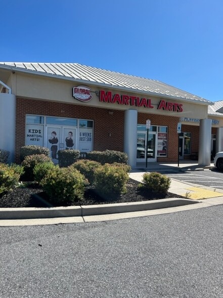 More Photos Of 841 S Main St, Hampstead Freestanding For Lease