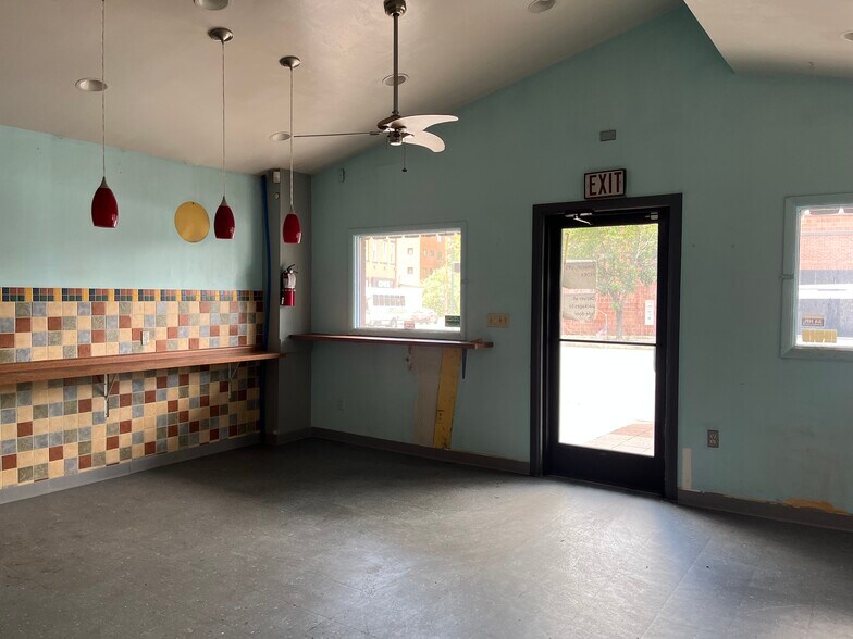 More Photos Of 510 E 8th Ave, Homestead Storefront Retail Office For Sale