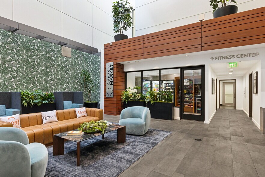 More Photos Of 509 Olive Way, Seattle Office For Lease