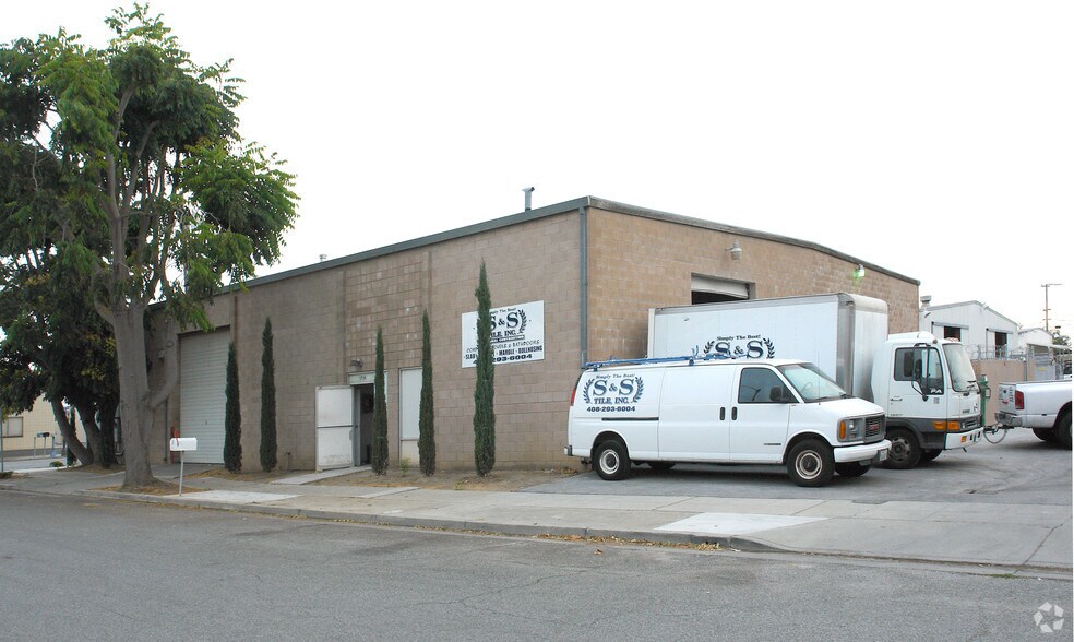 More Photos Of 444-460 Lano St, San Jose Manufacturing For Sale