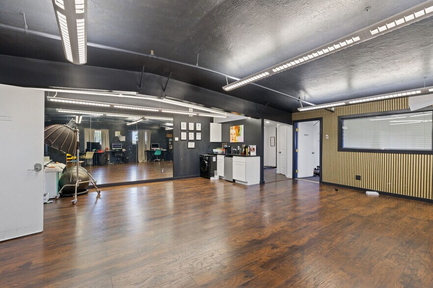 More Photos Of 7095 W 3500 S, Salt Lake City Service For Sale