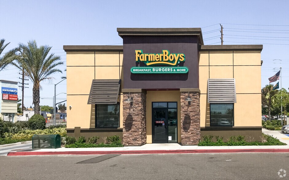 More Photos Of 663 S Placentia Ave, Fullerton Fast Food For Sale