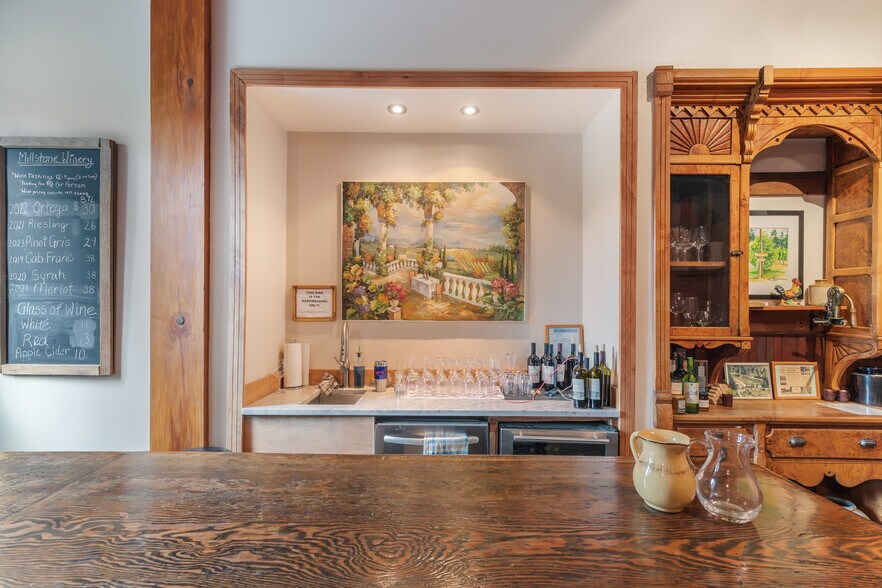 More Photos Of 2300 E Wellington Rd, Nanaimo Land For Sale