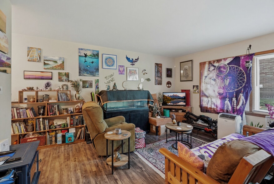More Photos Of 394 Pierce St, Saint Paul Apartments For Sale