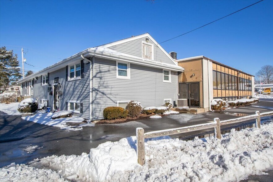 More Photos Of 478 Torrey St, Brockton Medical For Sale