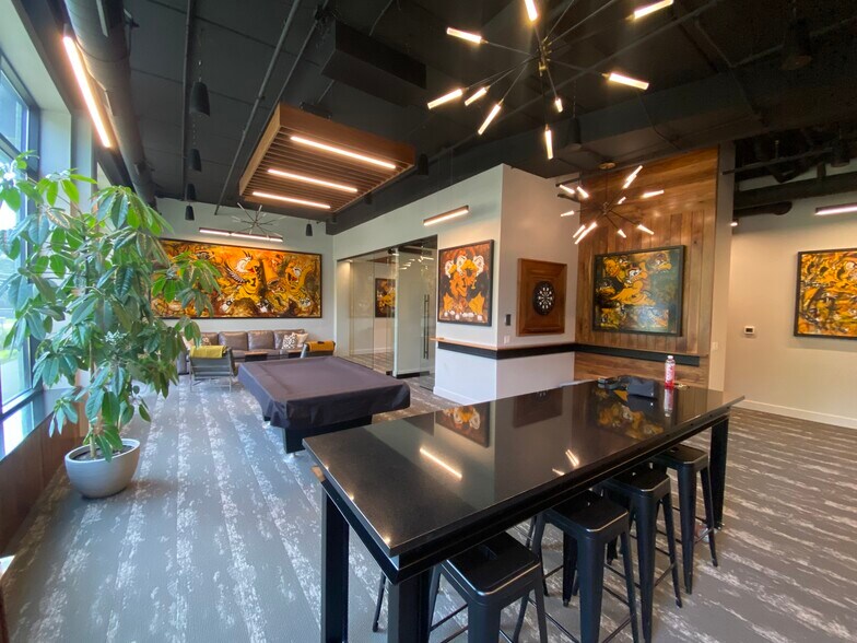 More Photos Of 1300 Melrose Ave, Iowa City Apartments For Sale