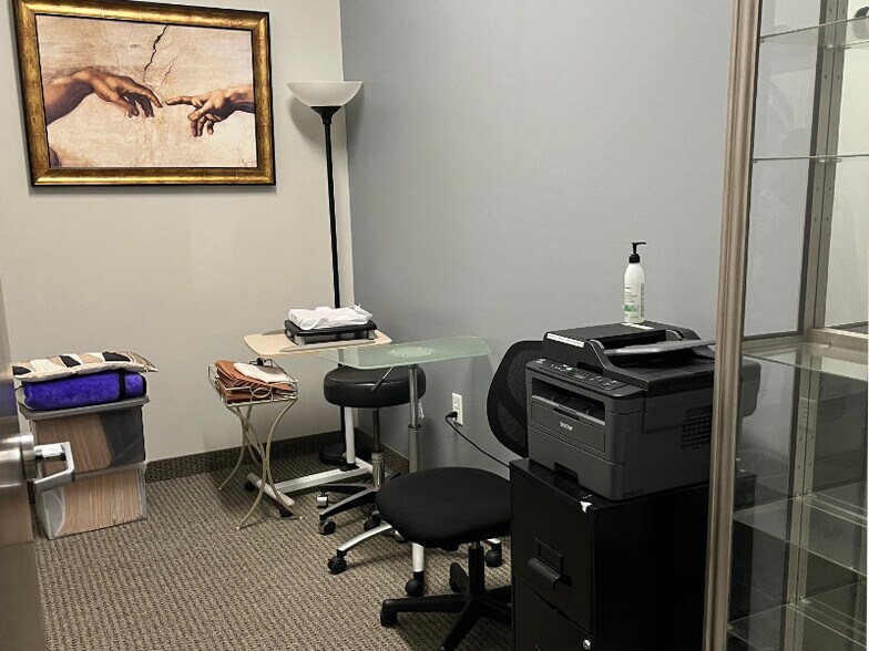 More Photos Of 7920 Preston Rd, Plano Office For Sale