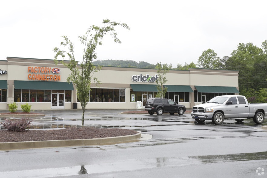 More Photos Of 120 Donald E Thurmond Pky, Cleveland General Retail For Lease