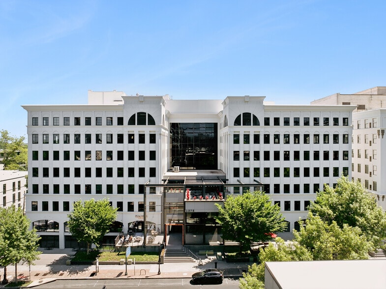 More Photos Of 1375 Peachtree St NE, Atlanta Office For Lease