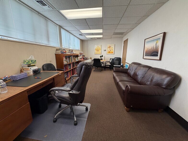 More Photos Of 480 Elm Pl, Highland Park Office For Sale