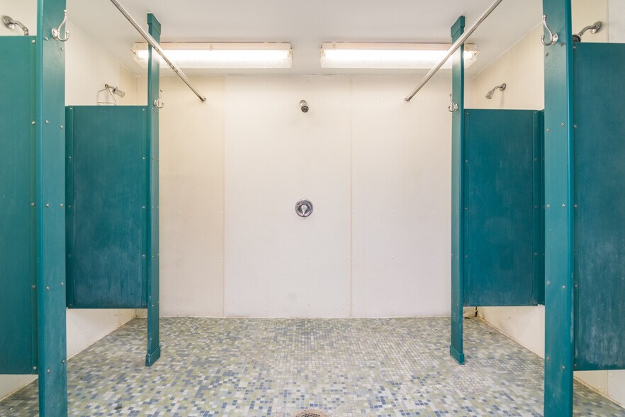 More Photos Of 154 S Mountain Rd, Northfield Schools For Sale