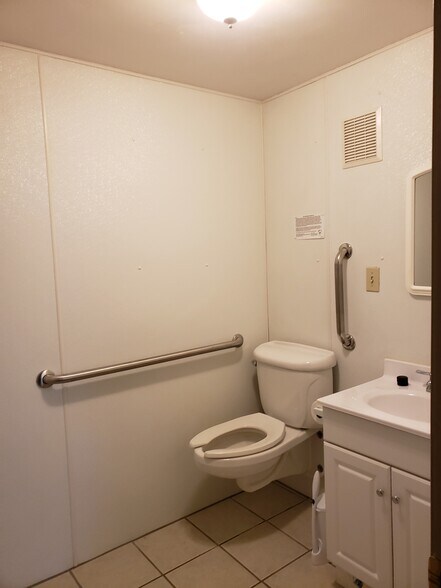 More Photos Of 21505 SE Renton Maple Valley Rd, Maple Valley Storefront Retail Office For Sale