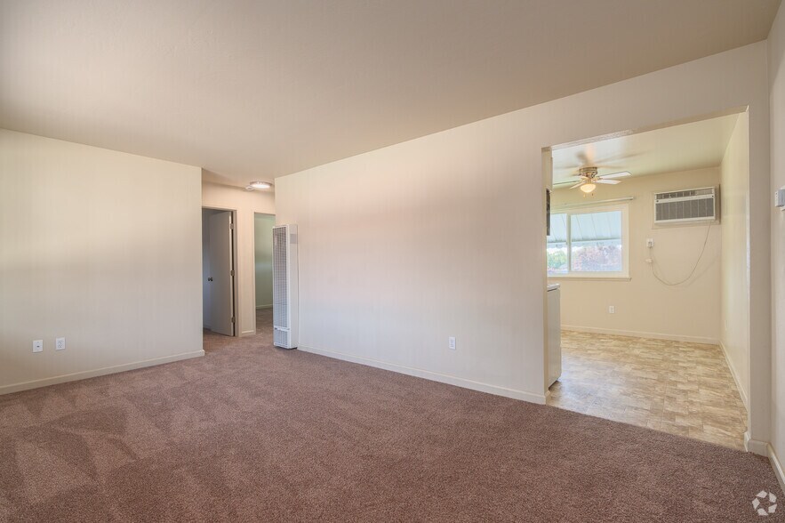 More Photos Of 500 Sunrise Ave, Roseville Apartments For Sale