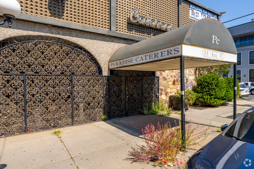 More Photos Of 59 Avenue U, Brooklyn General Retail For Sale