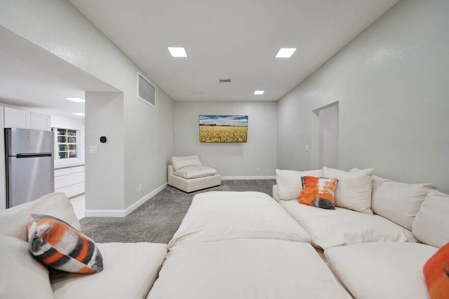 More Photos Of 2461 SW Highway 17, Arcadia Warehouse For Sale