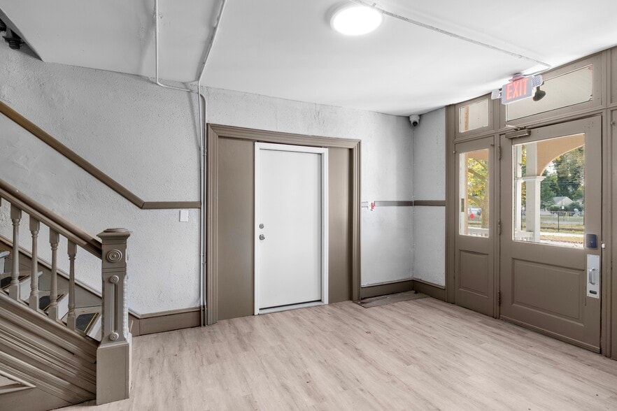 More Photos Of 423 Atlantic Ave, Egg Harbor City Multifamily For Sale