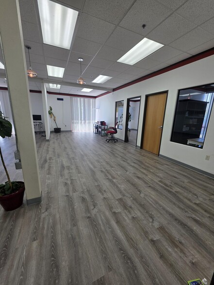 More Photos Of 4470 Yankee Hill Rd, Rocklin Flex For Lease