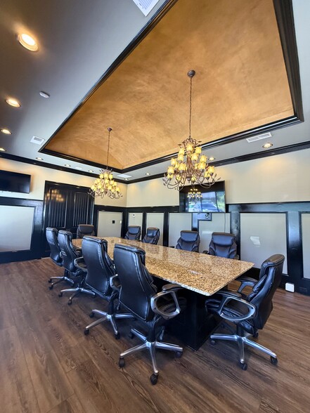 More Photos Of 3149 Atlanta Hwy, Athens Office For Sale