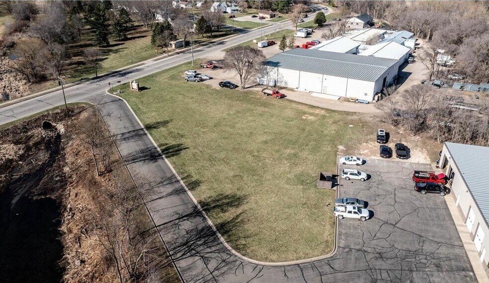 Primary Photo Of xxx Weaver Ln, Dundas Land For Sale