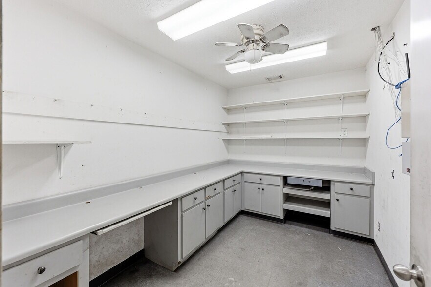 More Photos Of 146 Morrison Moore Pkwy E, Dahlonega Freestanding For Lease