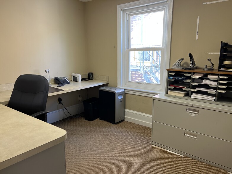 More Photos Of 528 Swede St, Norristown Office For Sale
