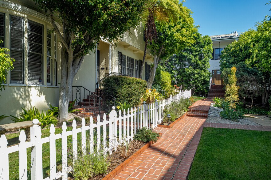 More Photos Of 1718-1726 N Vista St, Los Angeles Apartments For Sale