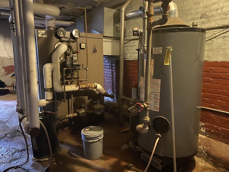 More Photos Of 7722-7732 S Jeffery Blvd, Chicago Apartments For Sale