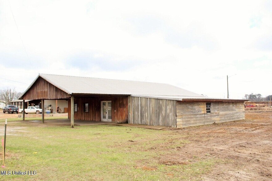 More Photos Of 6299 Highway 198 E, Lucedale Freestanding For Sale
