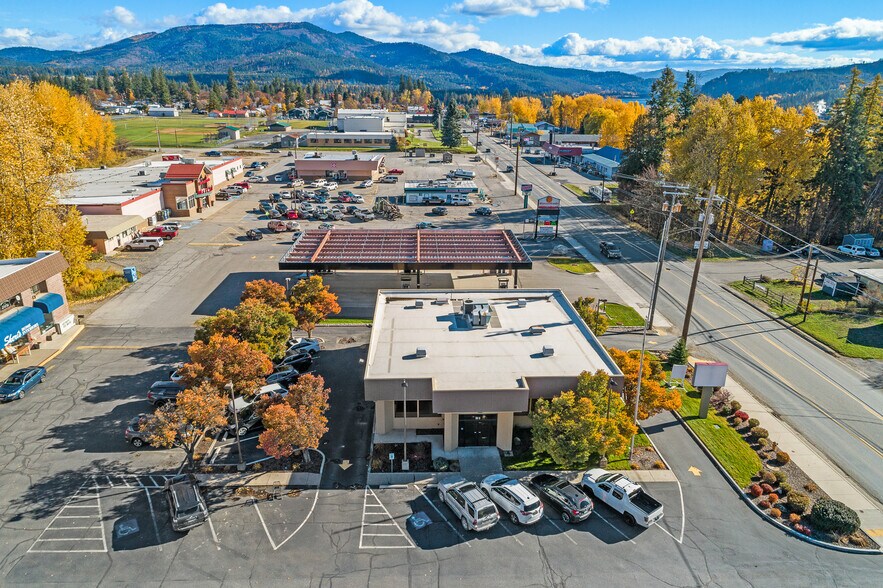 More Photos Of 5513 Highway 2, Priest River Bank For Lease