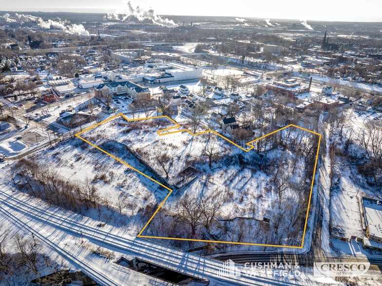 More Photos Of 2500 W 27th St, Cleveland Land For Sale