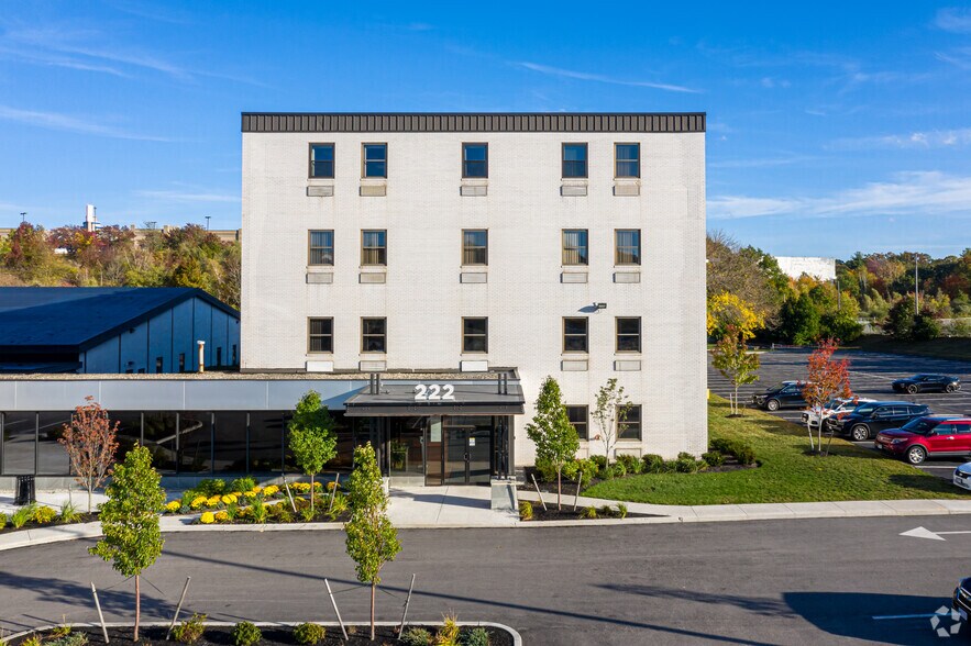 Primary Photo Of 222 Forbes Rd, Braintree Office For Lease