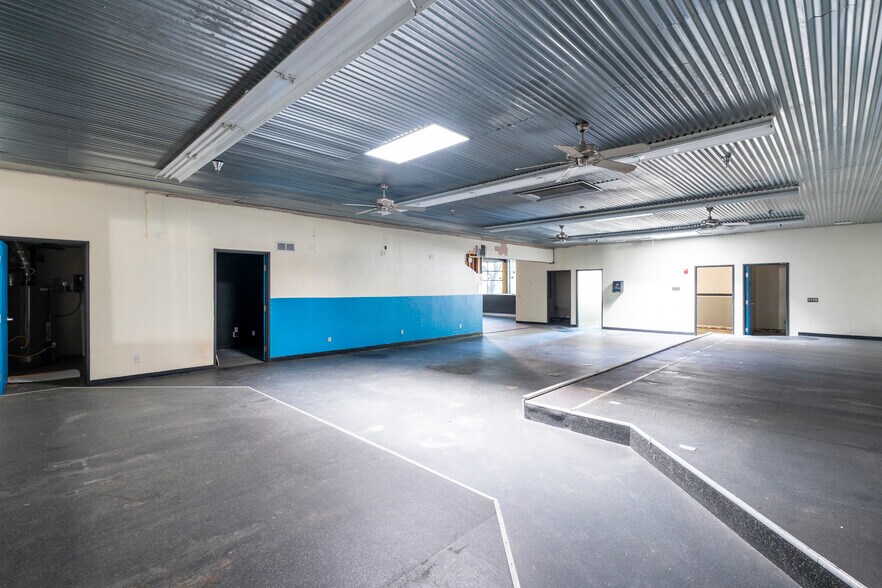 More Photos Of 3600 Ranch Dr, Prescott Freestanding For Sale